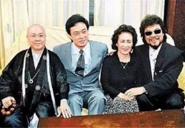 中国最柔媚男歌手：帅了 60 年终身未婚，还是最污节目主持人