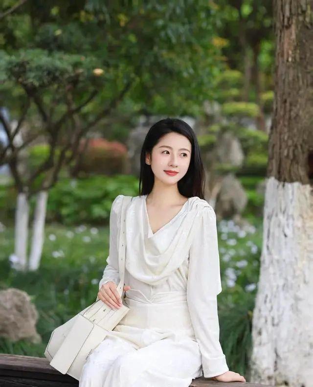 艳星陈静_狄娜艳星女儿图片_狄娜 艳星