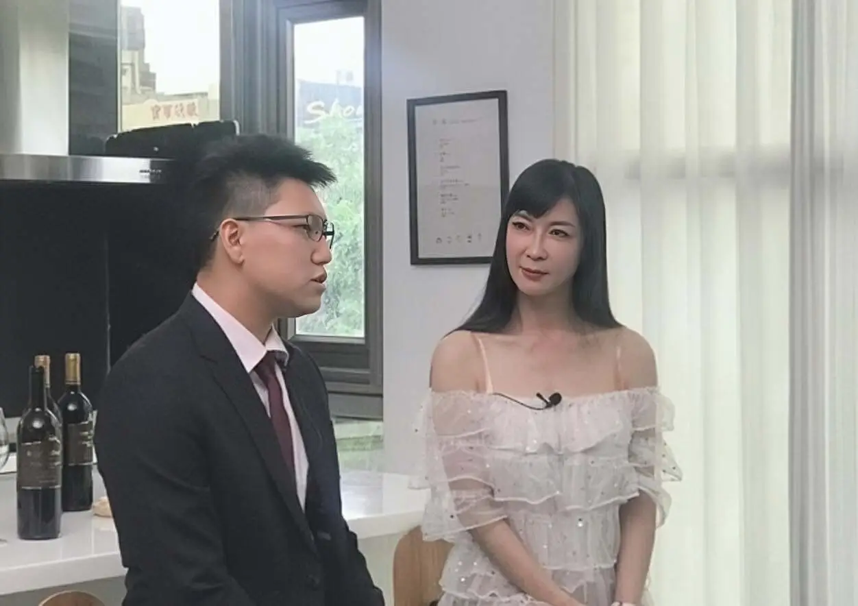 香港整容失败女演员_整容失败香港艳星_香港艳星整容失败